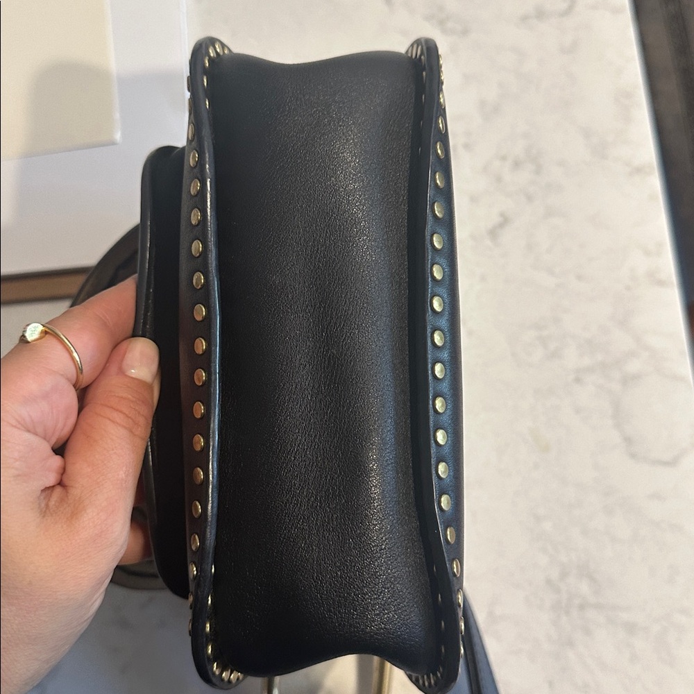 Chloe Black Leather Crossbody Bag - Picture 9 of 15